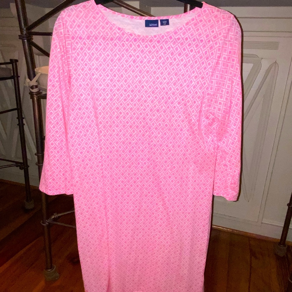 White and pink women’s dress